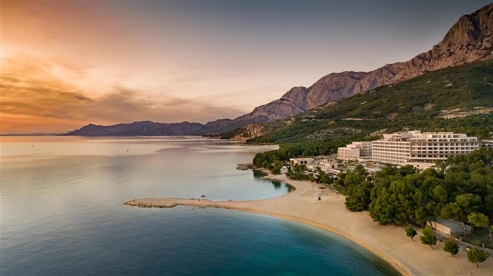 Unlock the Secret of Timeless Beauty: Anti-Age Week & Weekend in Makarska
