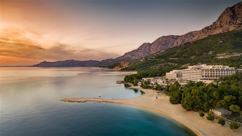 Unlock the Secret of Timeless Beauty: Anti-Age Week & Weekend in Makarska