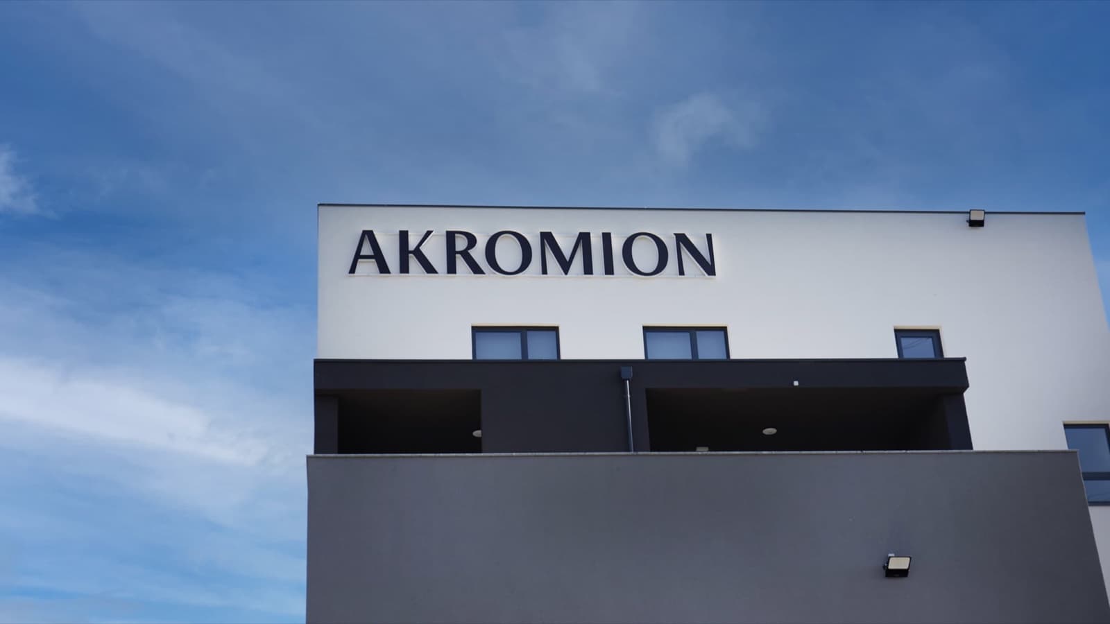 Akromion